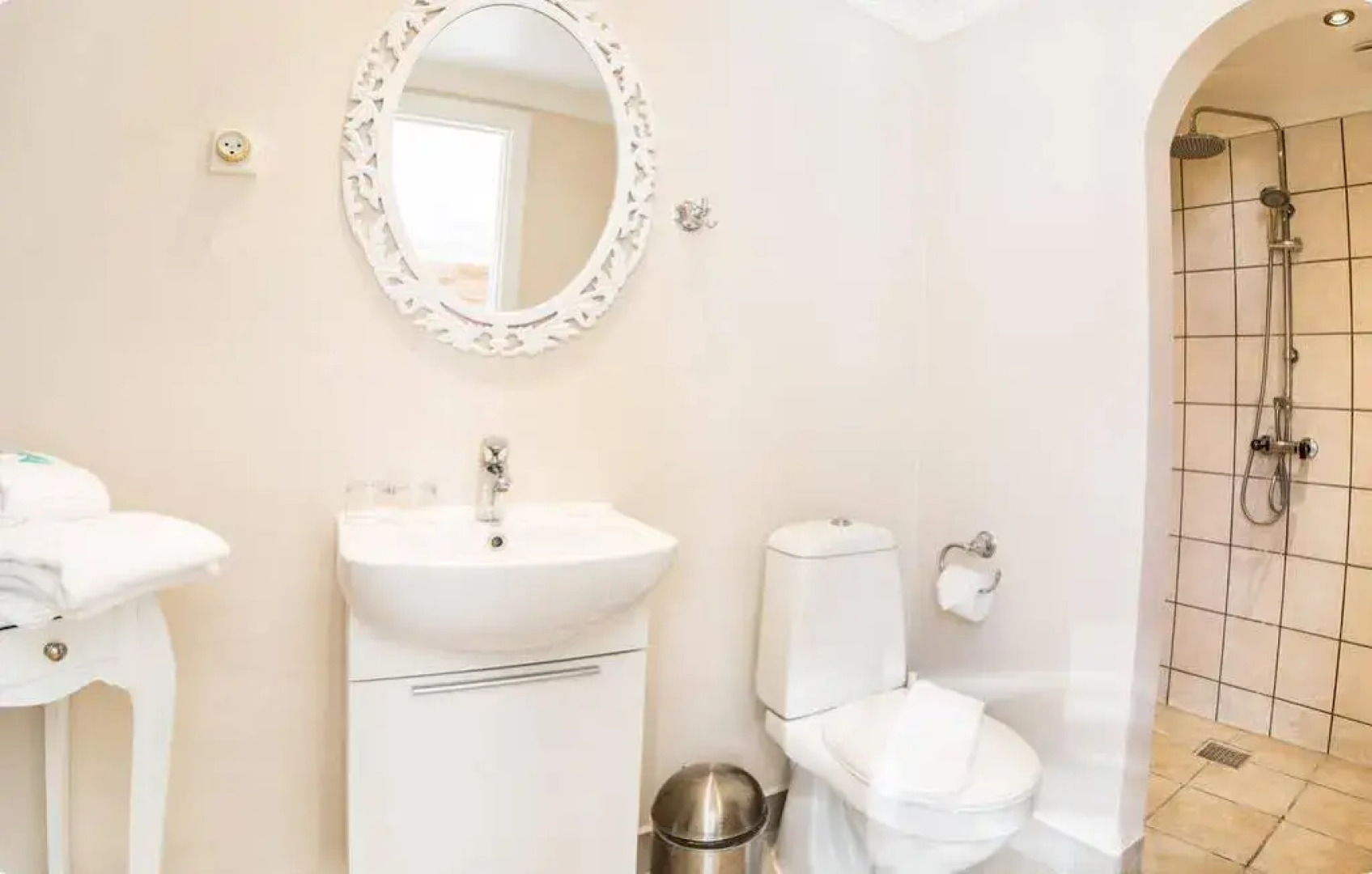 Skrøbelev Gods Manor House