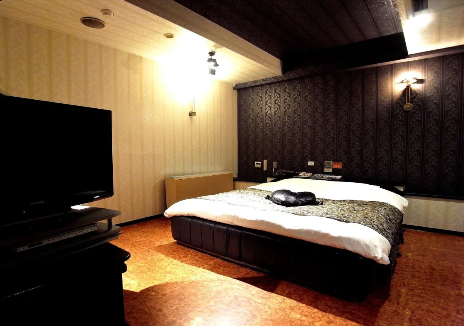 HOTEL Tiger and Dragon