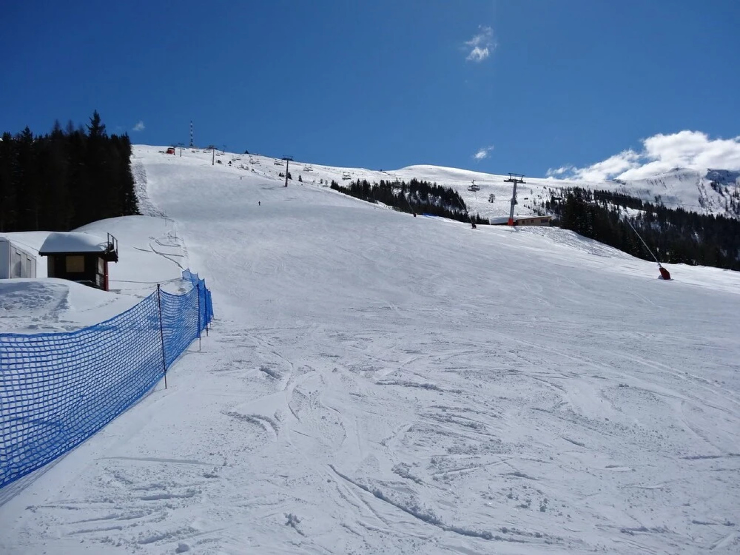 Appartment With Views to the Milstättersee and Pool in Summer