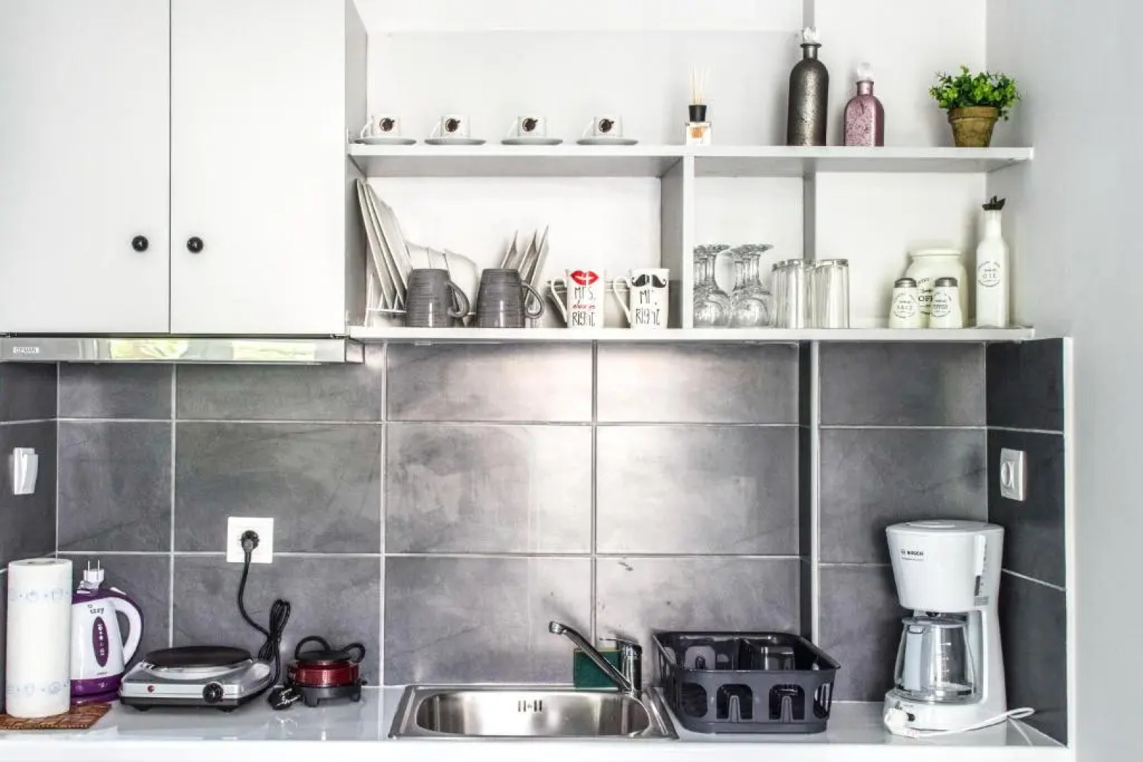 Athens 8 min from Acropolis