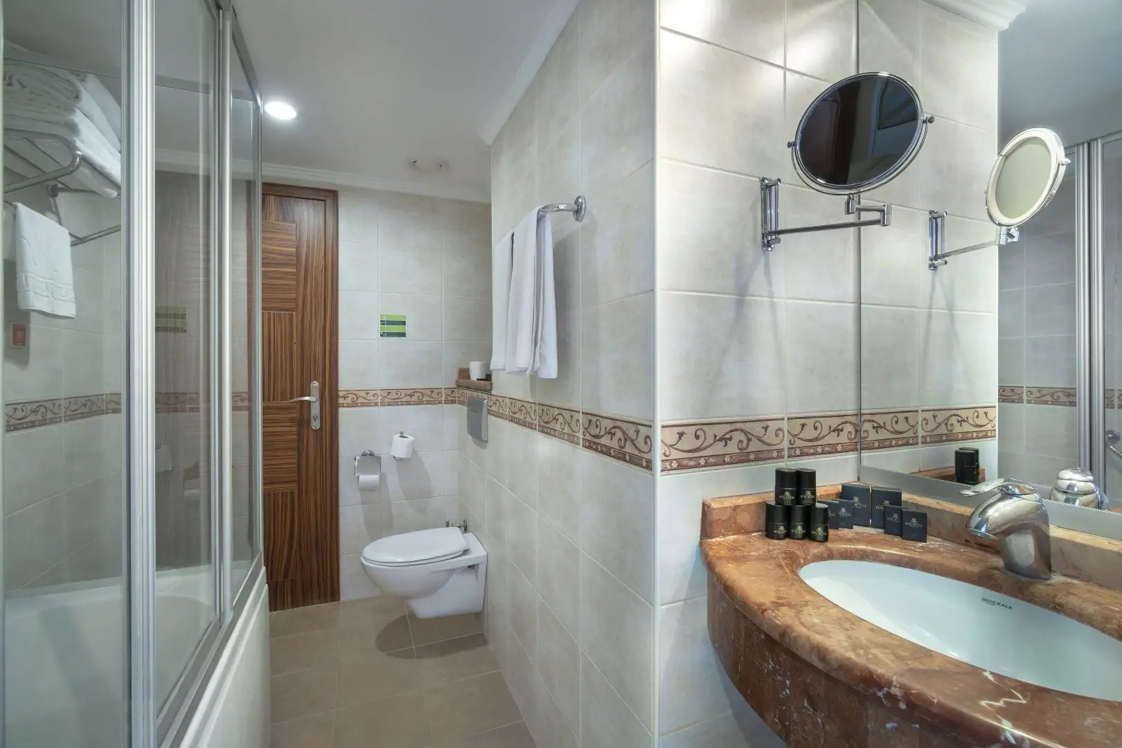 Отель Rox Resort