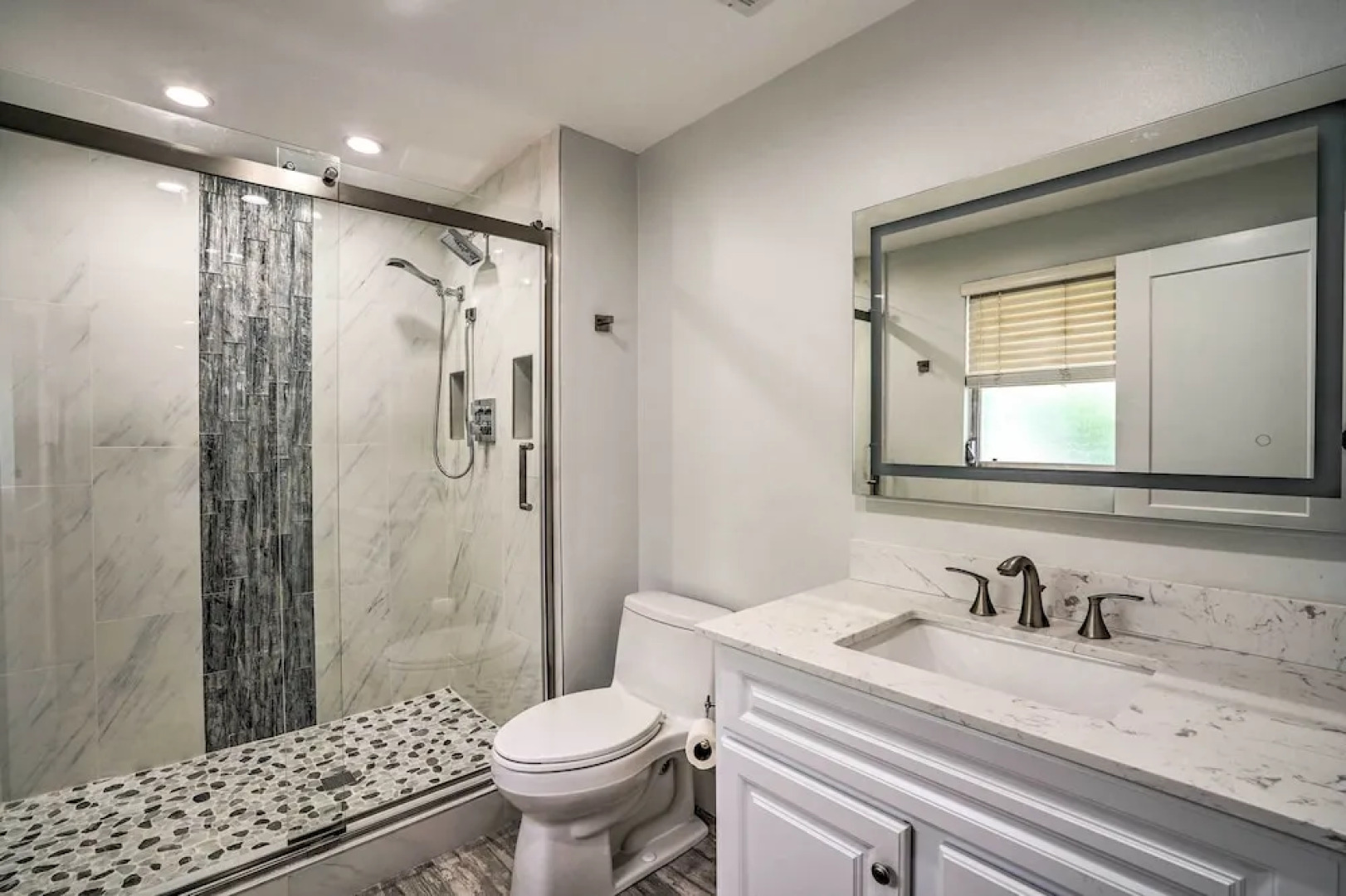 Waterfront Matlacha Home w/ Hot Tub & Grill!