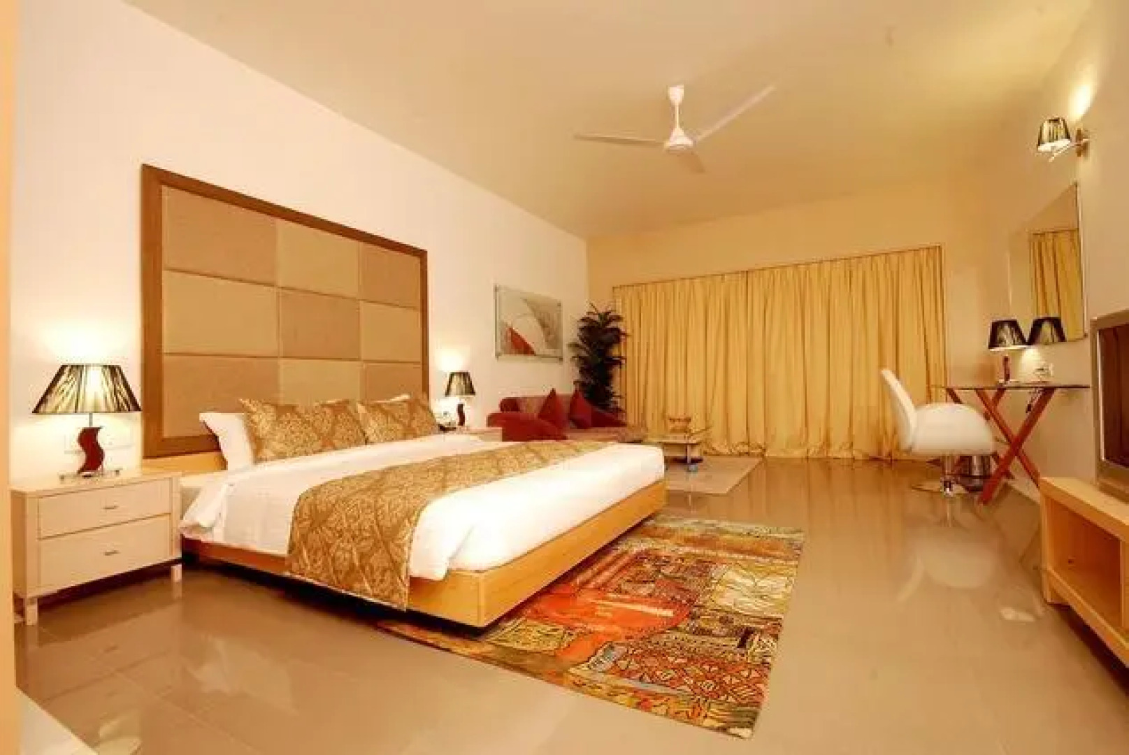 Seasons Hotel - Rajkot