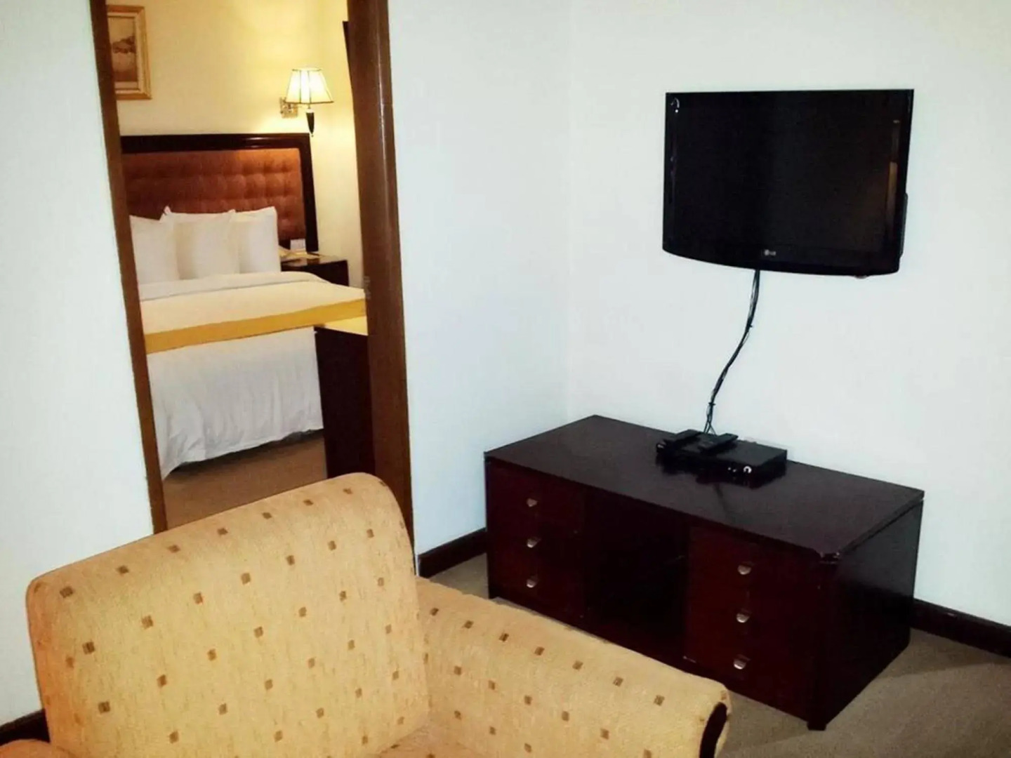 Harbourbay Amir Hotel