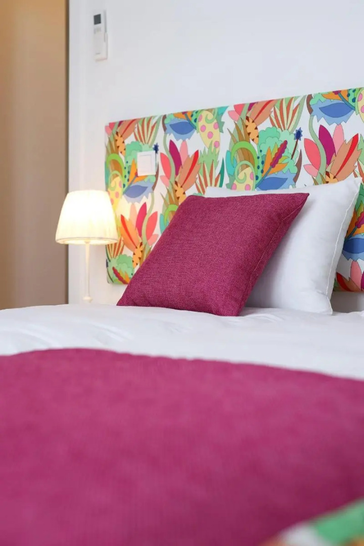 Glass Boutique - Rooms & Suites