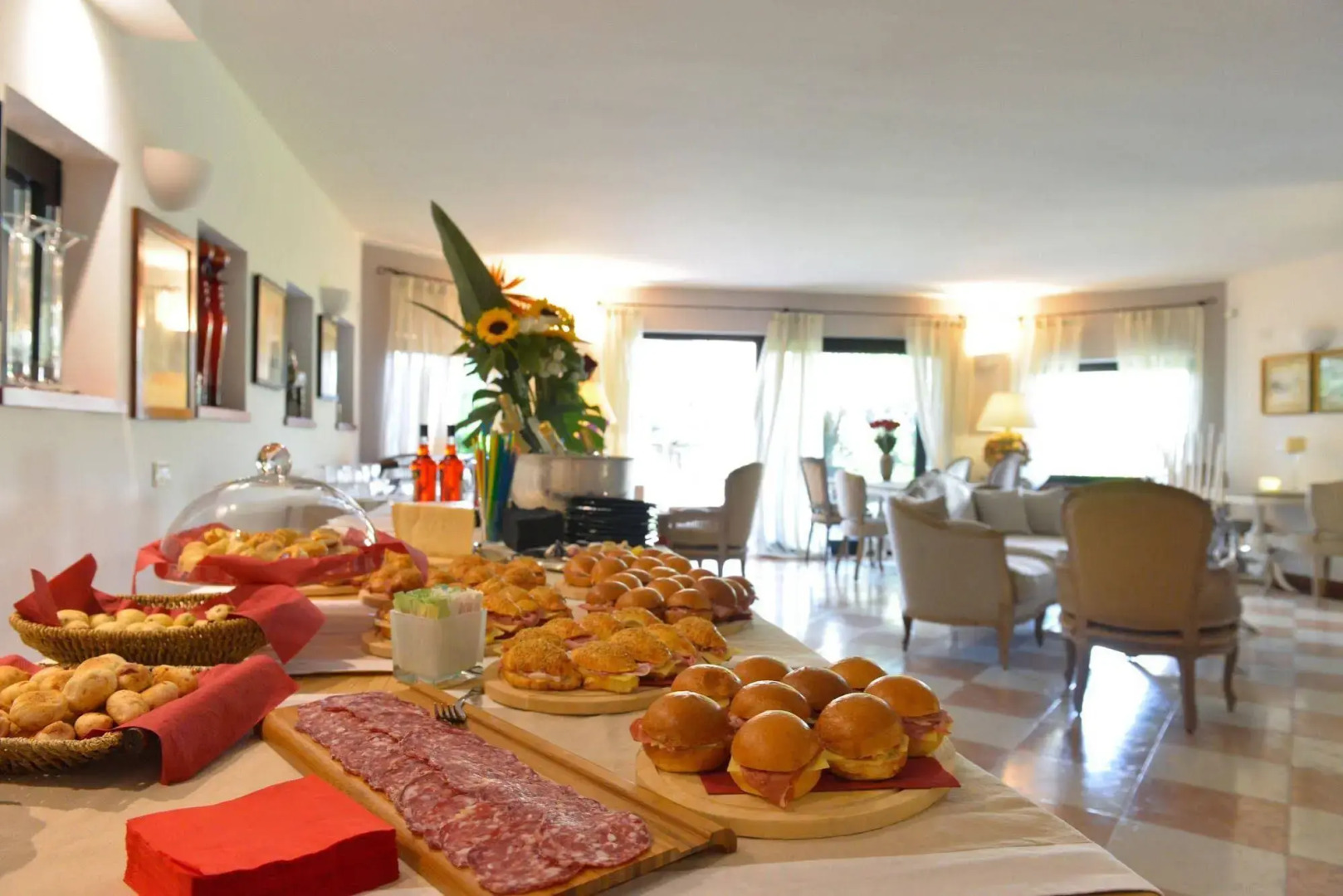Like Home - Boutique Hotel