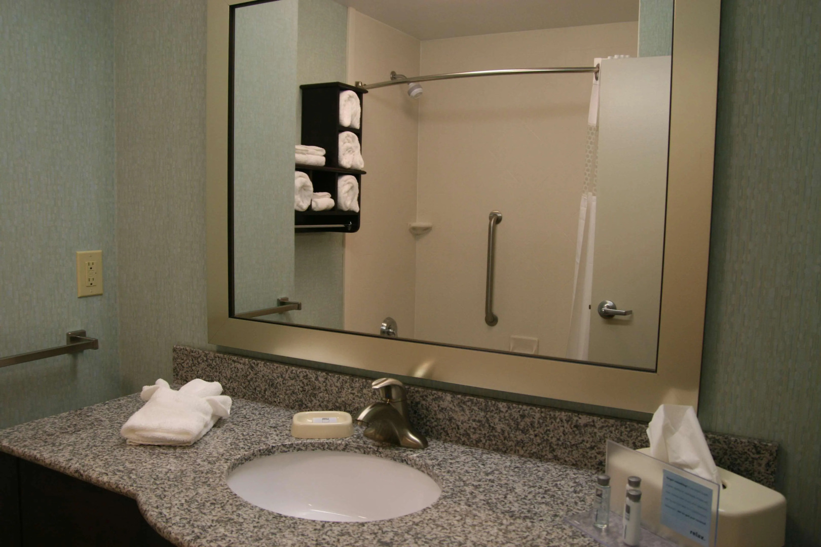 Hampton Inn & Suites Wilder
