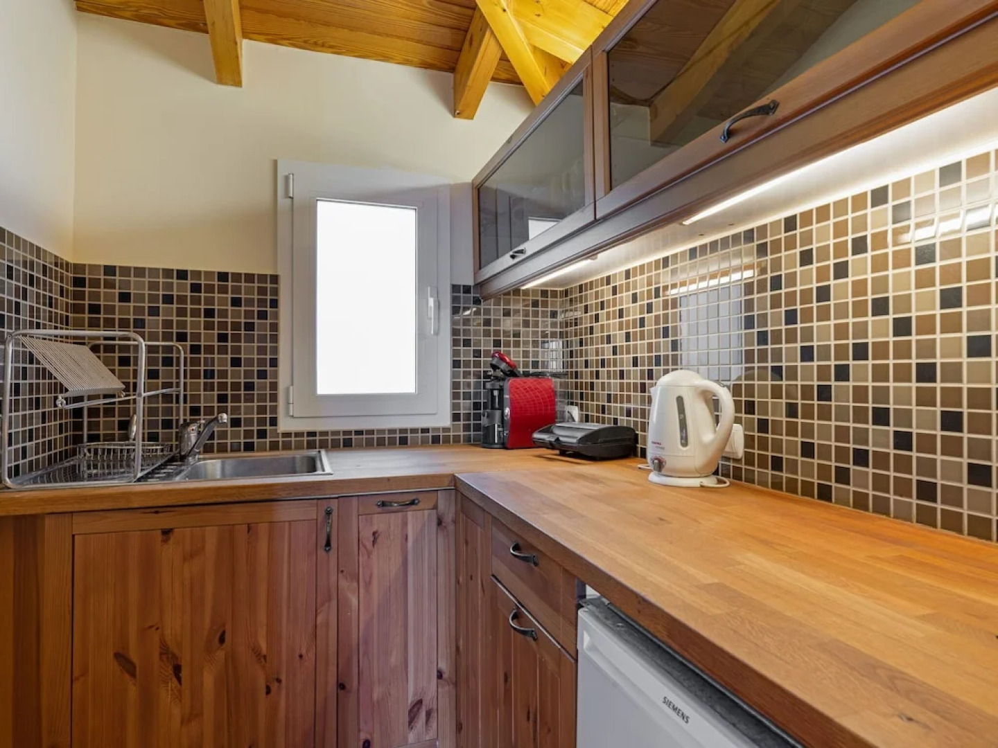 Spacious Villa in Saronida With Swimming Pool