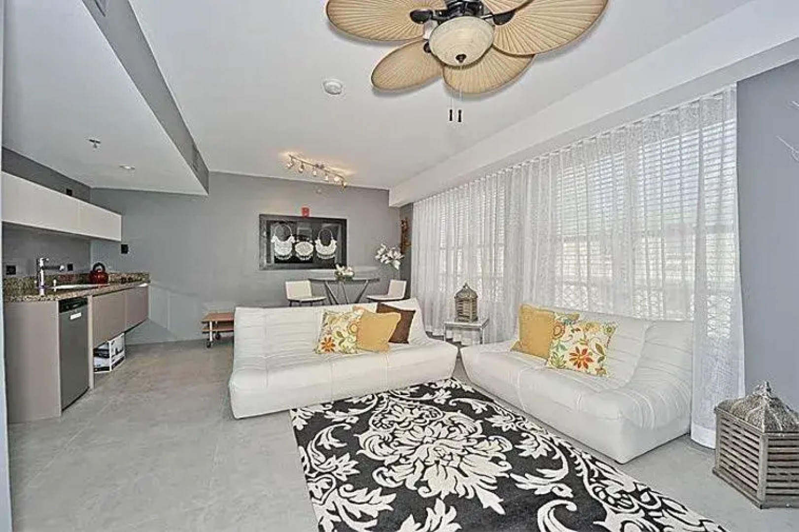 Chic Bohemian Apartment at the Mercury Hotel