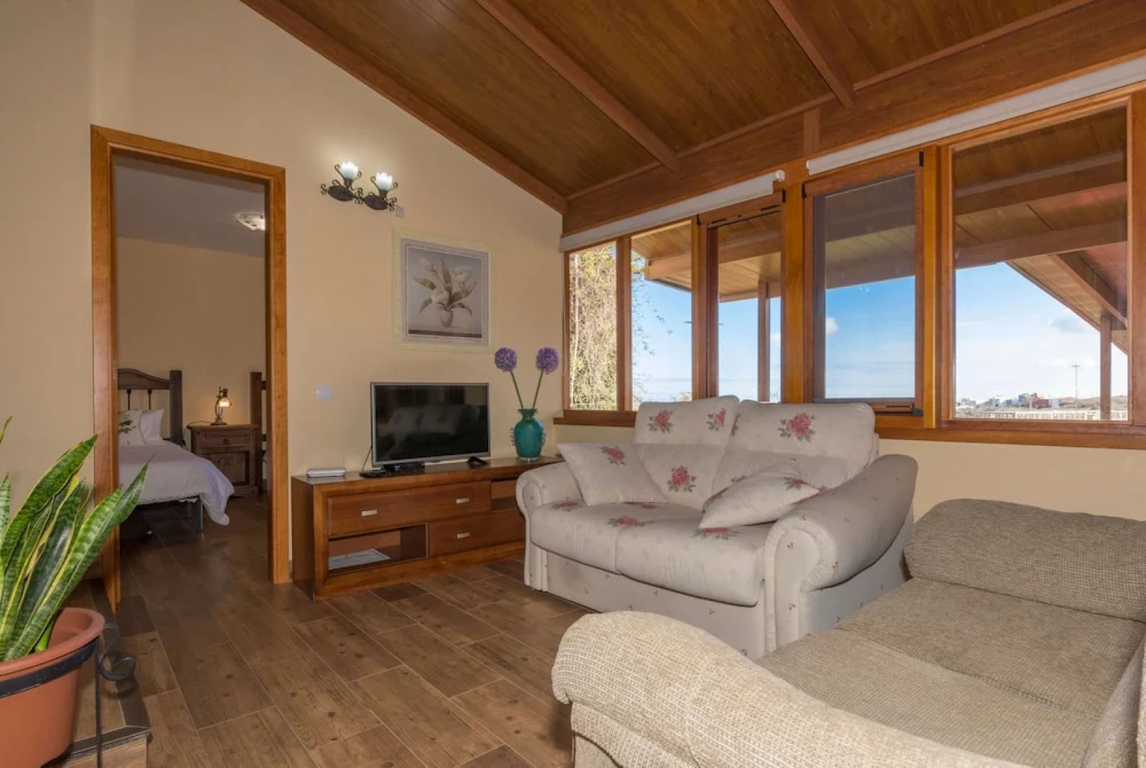 Casa Vacacional en el Centro de Moya