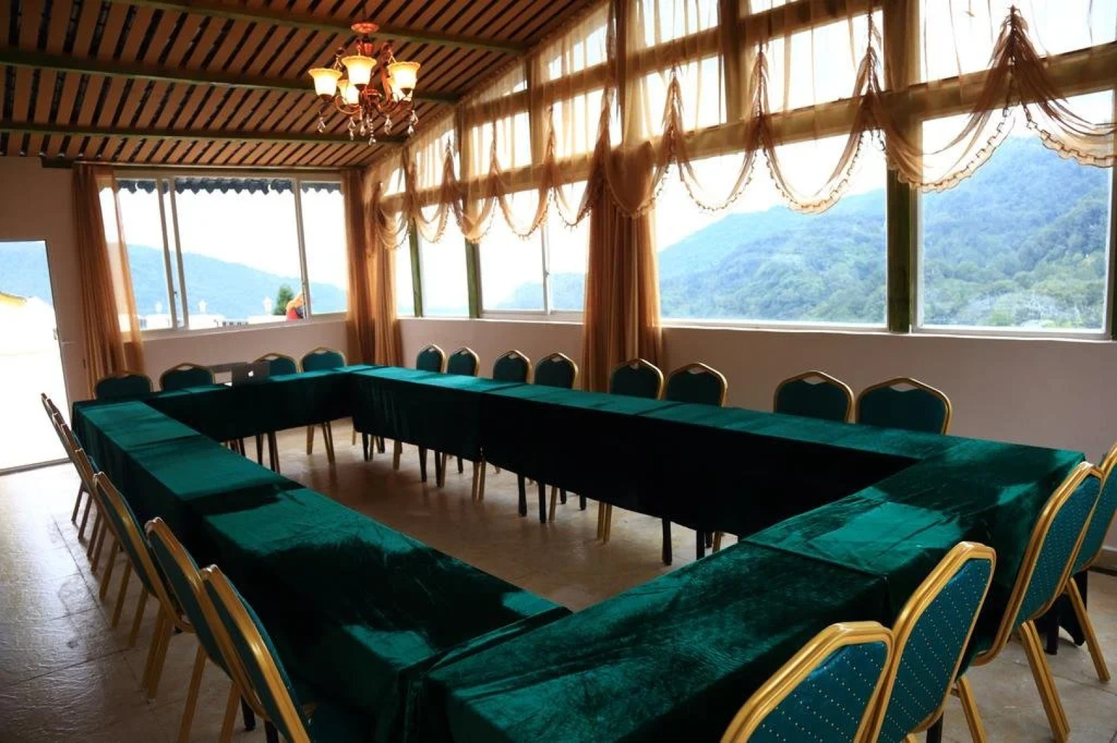TOWO Shangpin Hotel Jiuzhaigou Branch