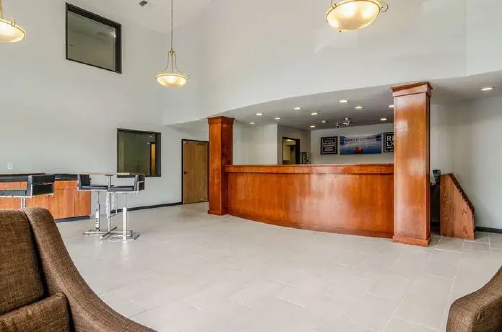 Holiday Inn Select - Peachtre