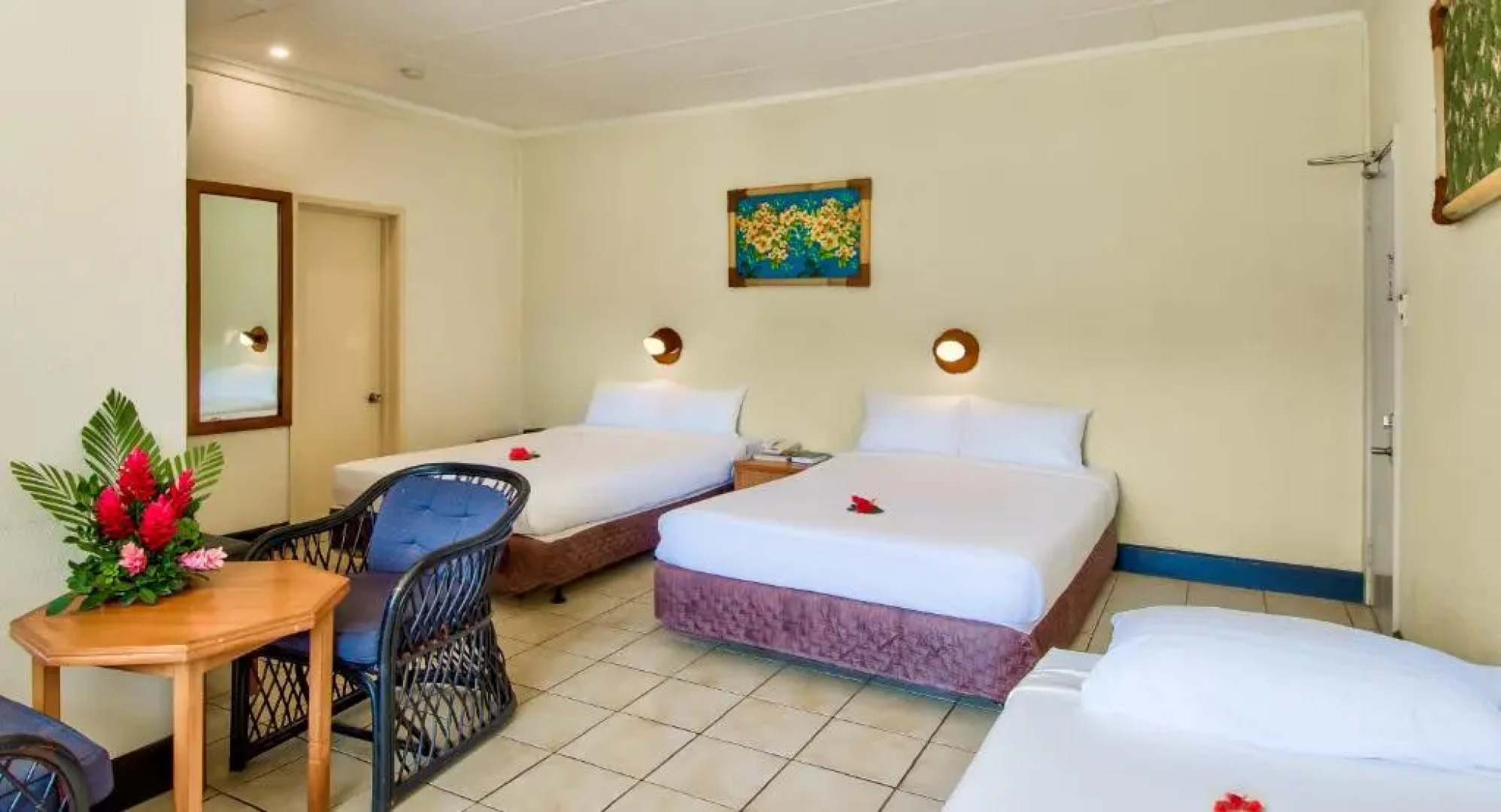 Tanoa Skylodge Hotel