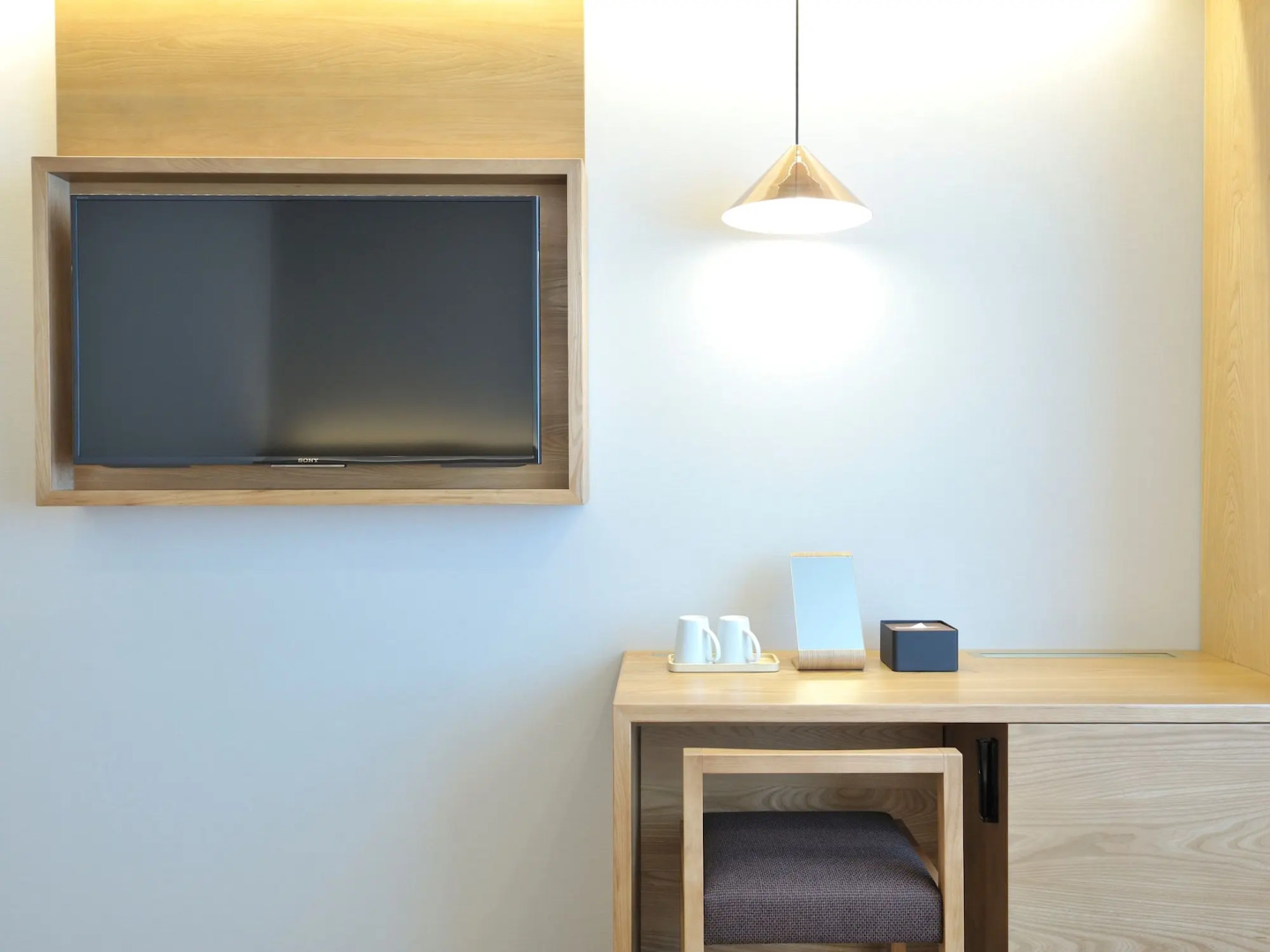 Hotel androoms Osaka Hommachi