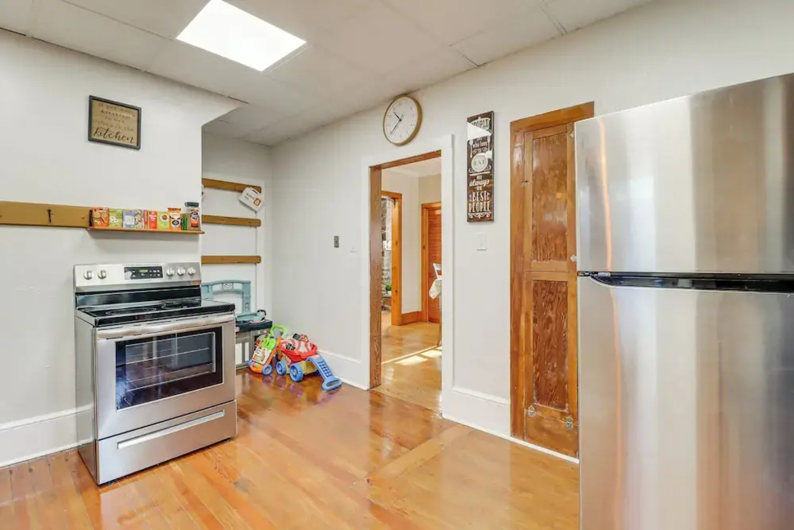 Charming Tannersville Home w/ Fire Pit + Deck!