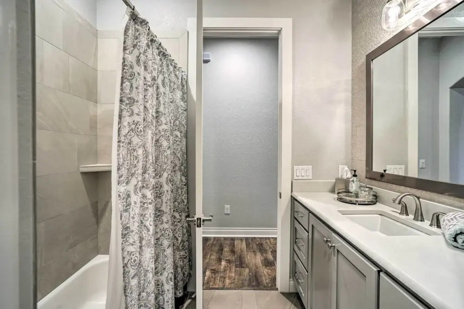 Riverfront Gem w/ Dock & Paddleboards in Seguin!