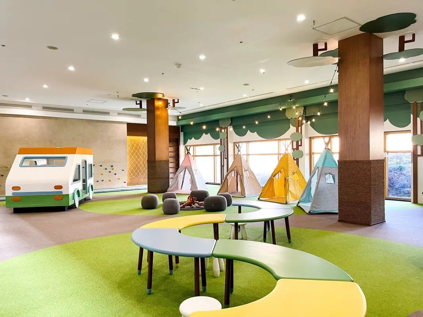 The Leaf at Timberland Heights