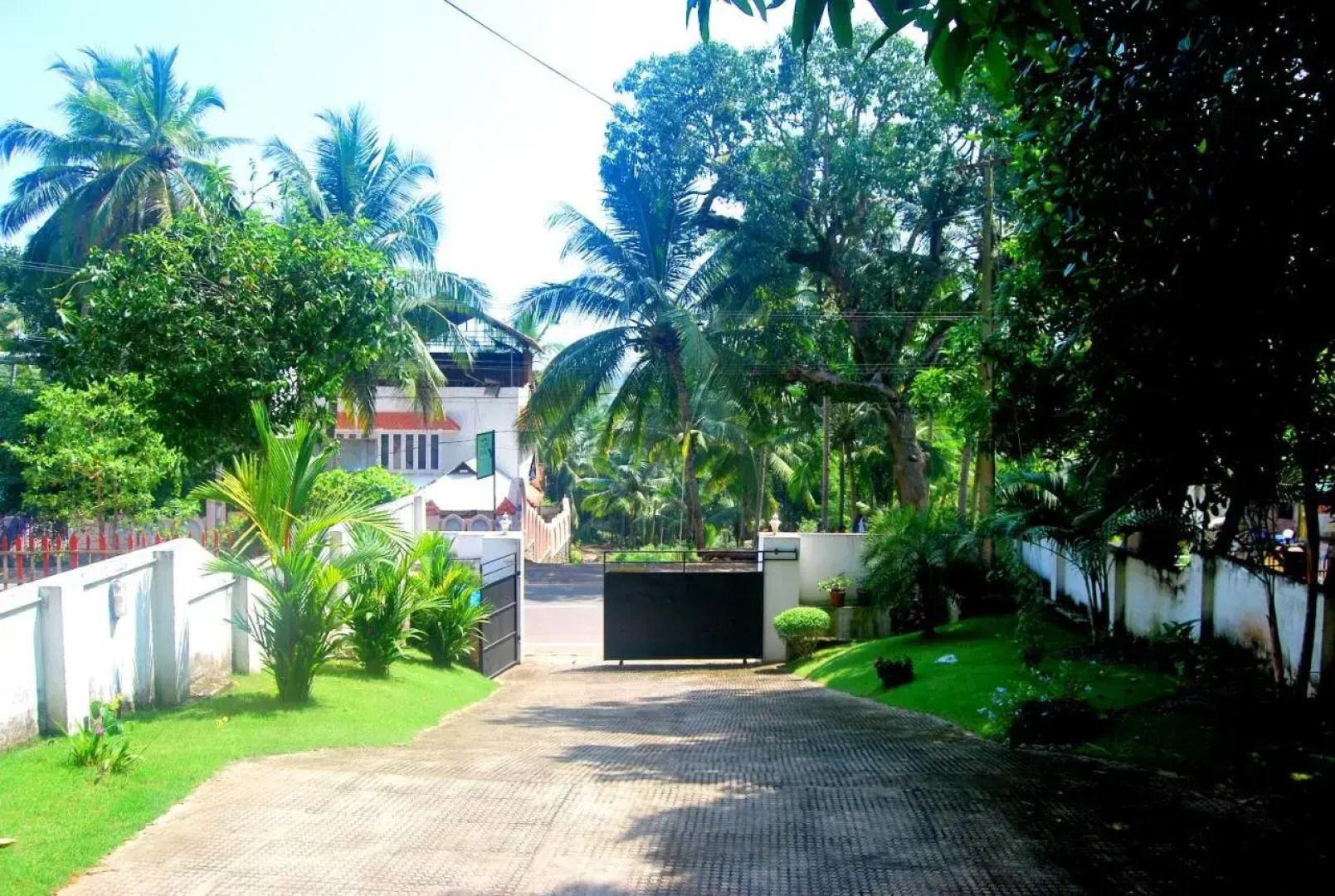 Little Paradise Homestay