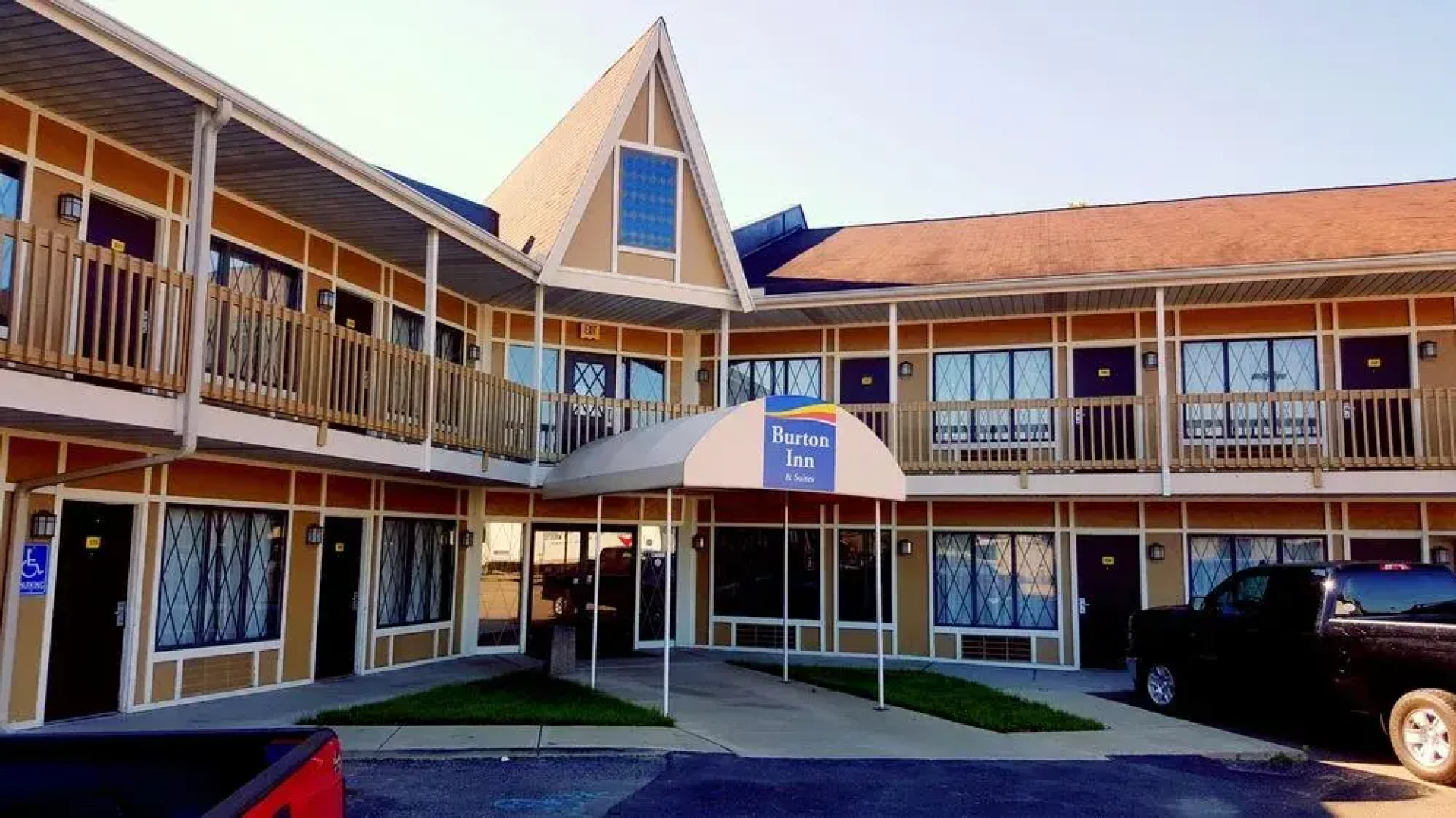 Super 8 Flint/Burton Area