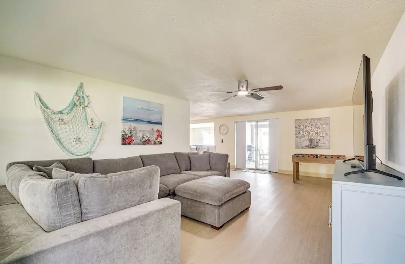 5 Mi to Beach: Home w/ Pool in Holiday!