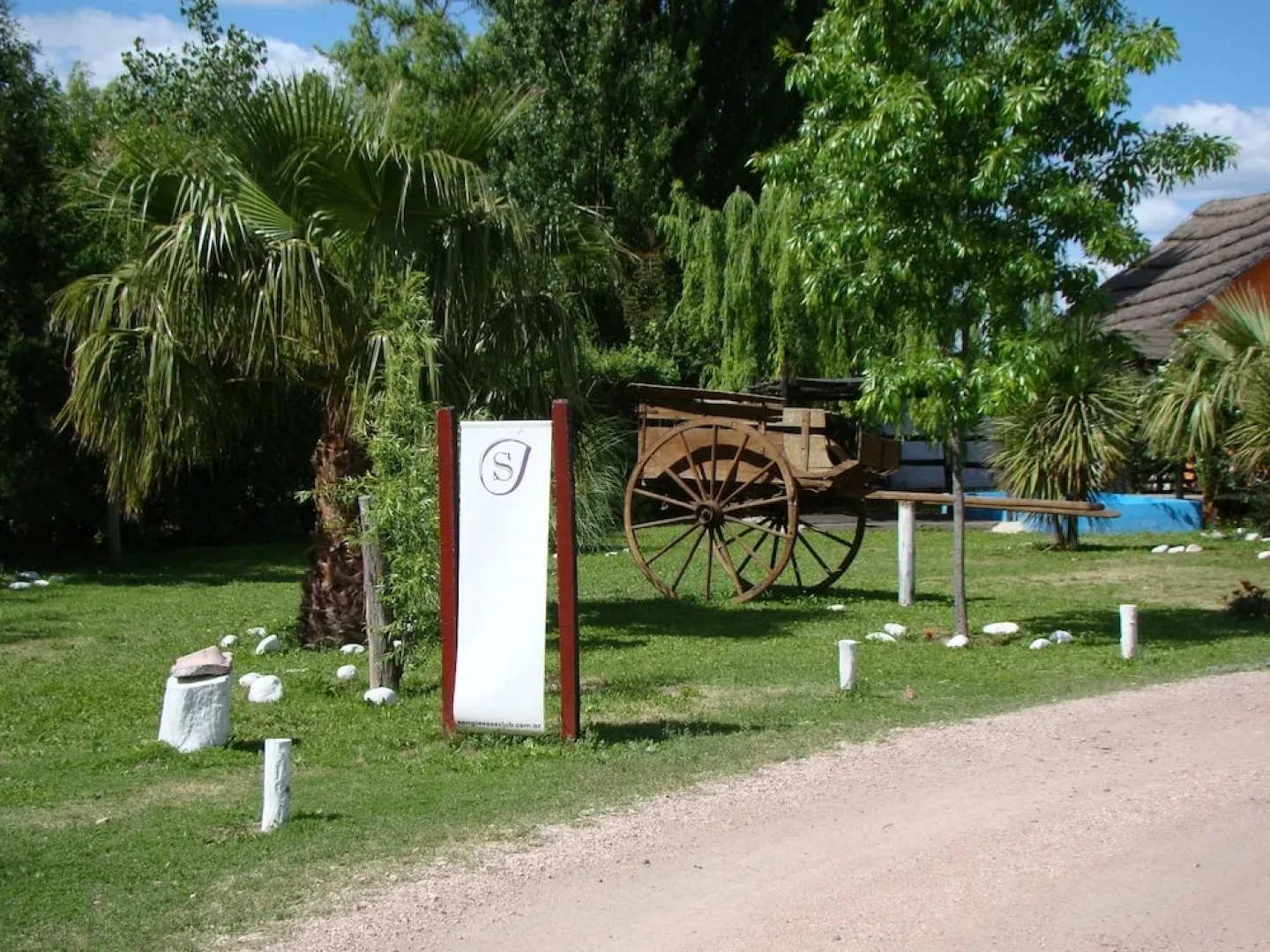 Caba�as Sangiovese Club