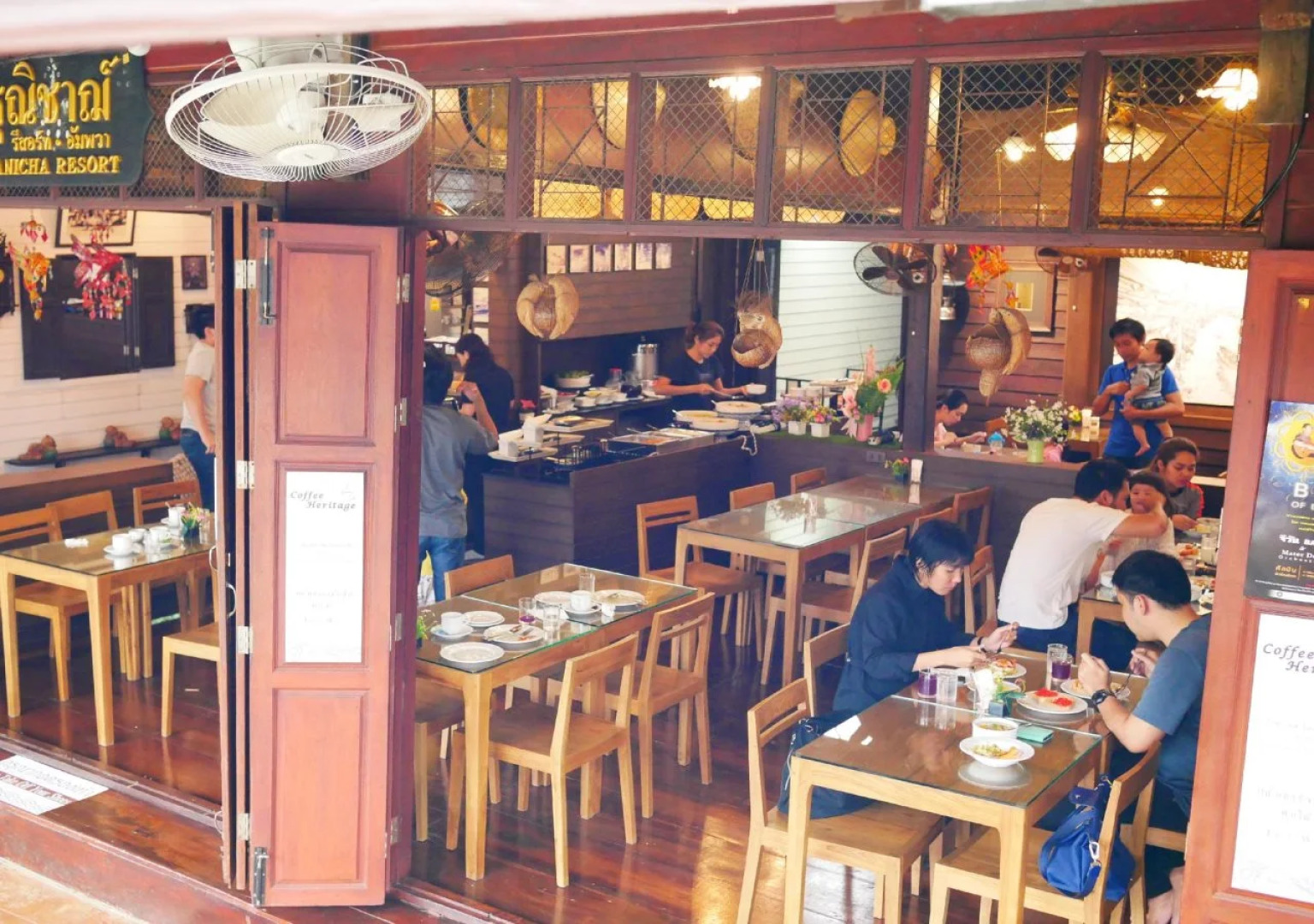 Thanicha Resort Amphawa