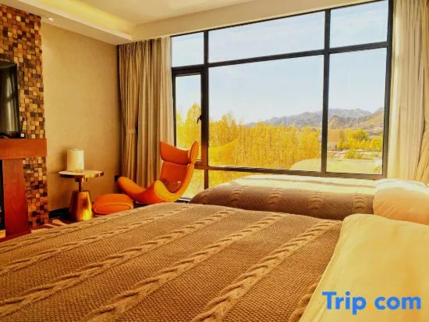 Yongze Lakeside International Hotel