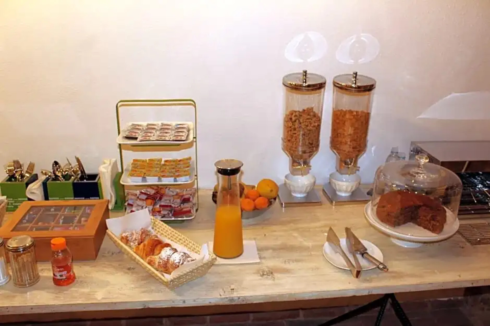 Eleonora Room & Breakfast