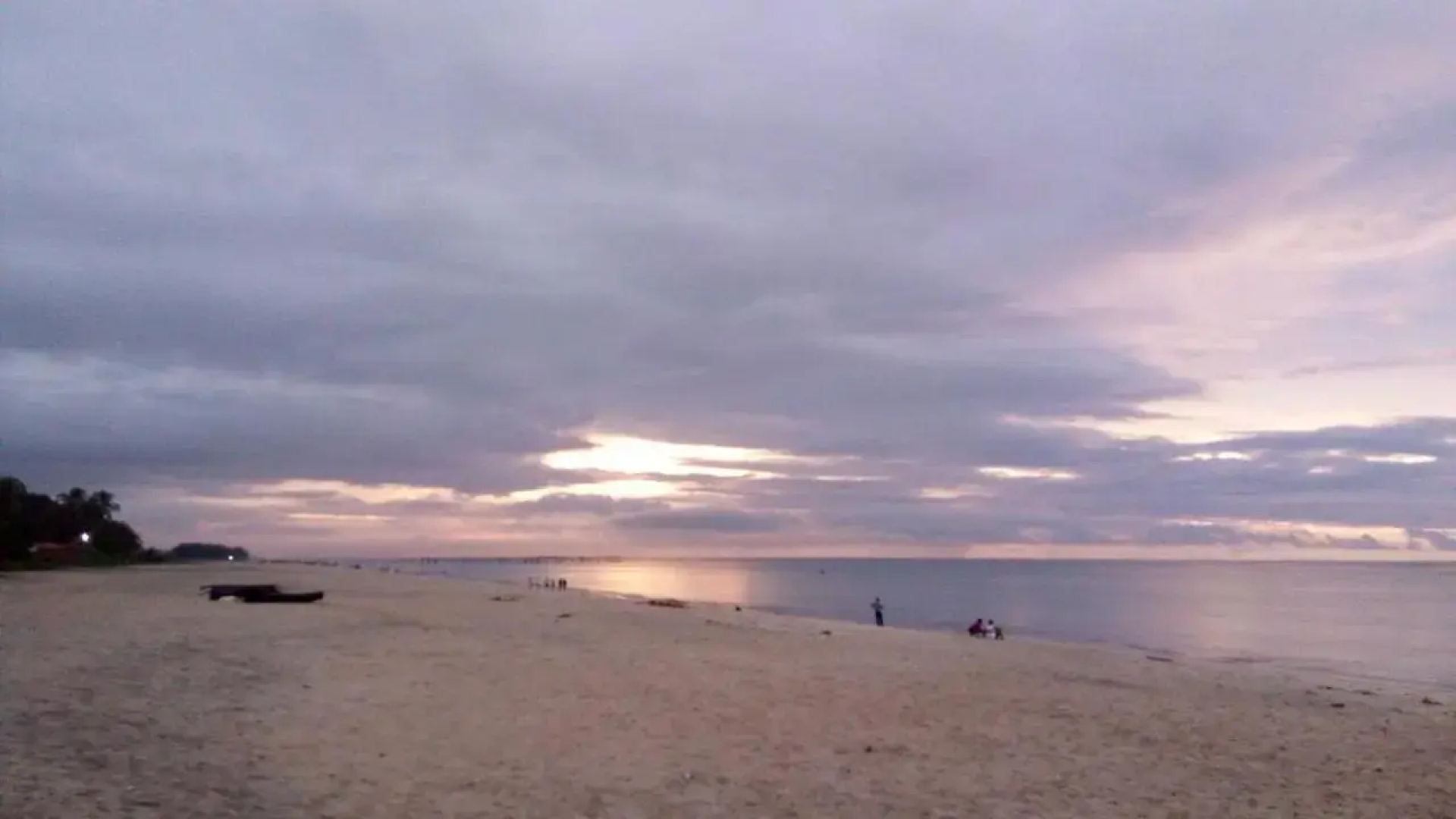 Sea Breeze Beach Home Stay