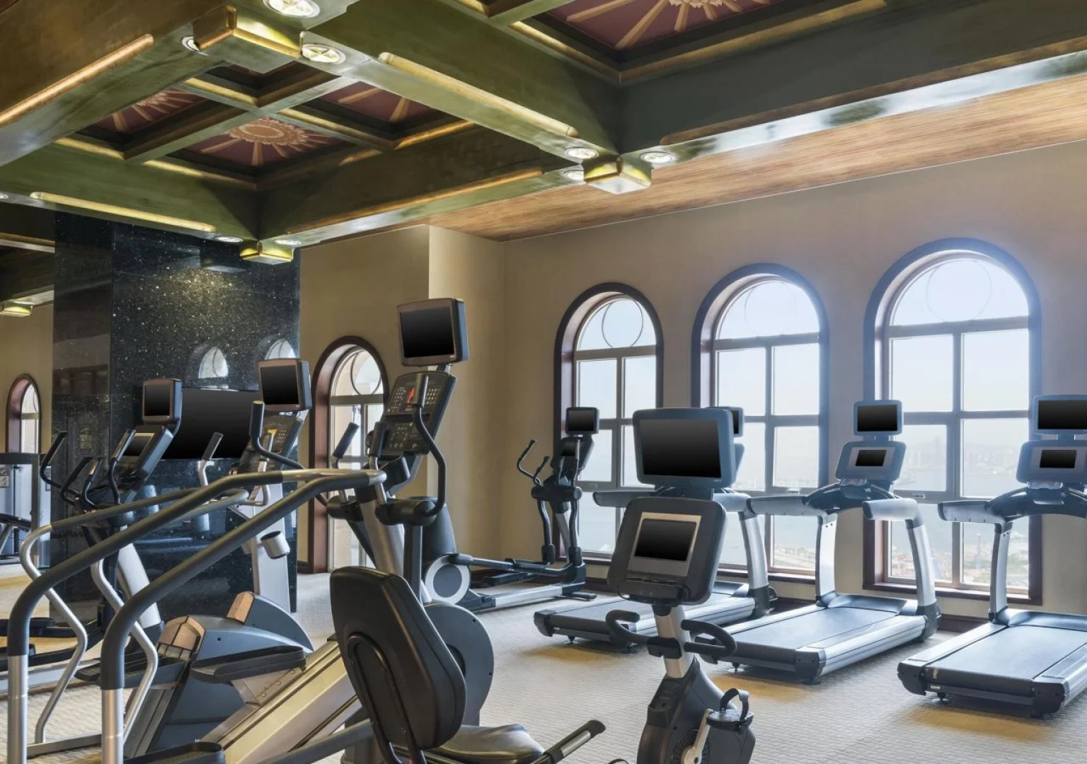 The Castle Hotel, a Luxury Collection Hotel, Dalian