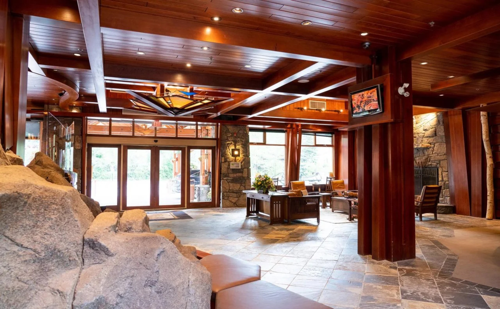 The Fox Hotel and Suites