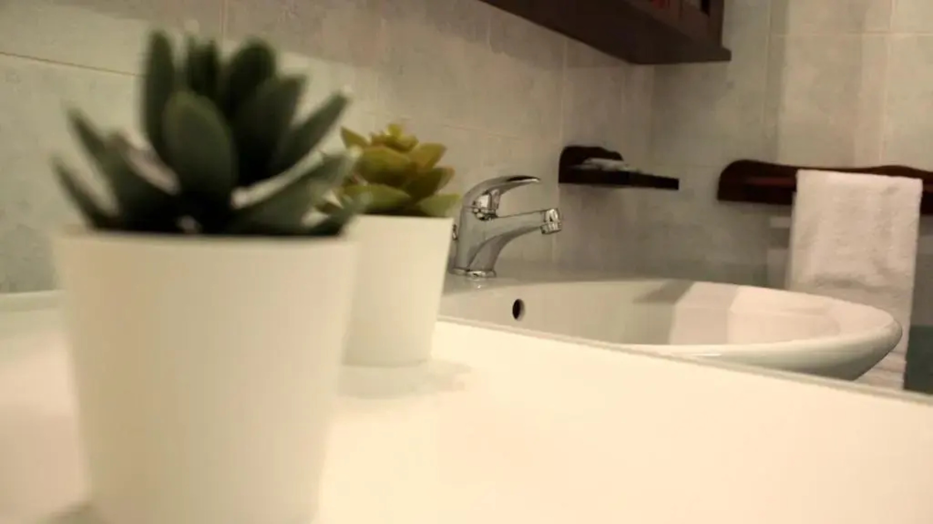 Appartamento con vista sul lago di Iseo e piscina