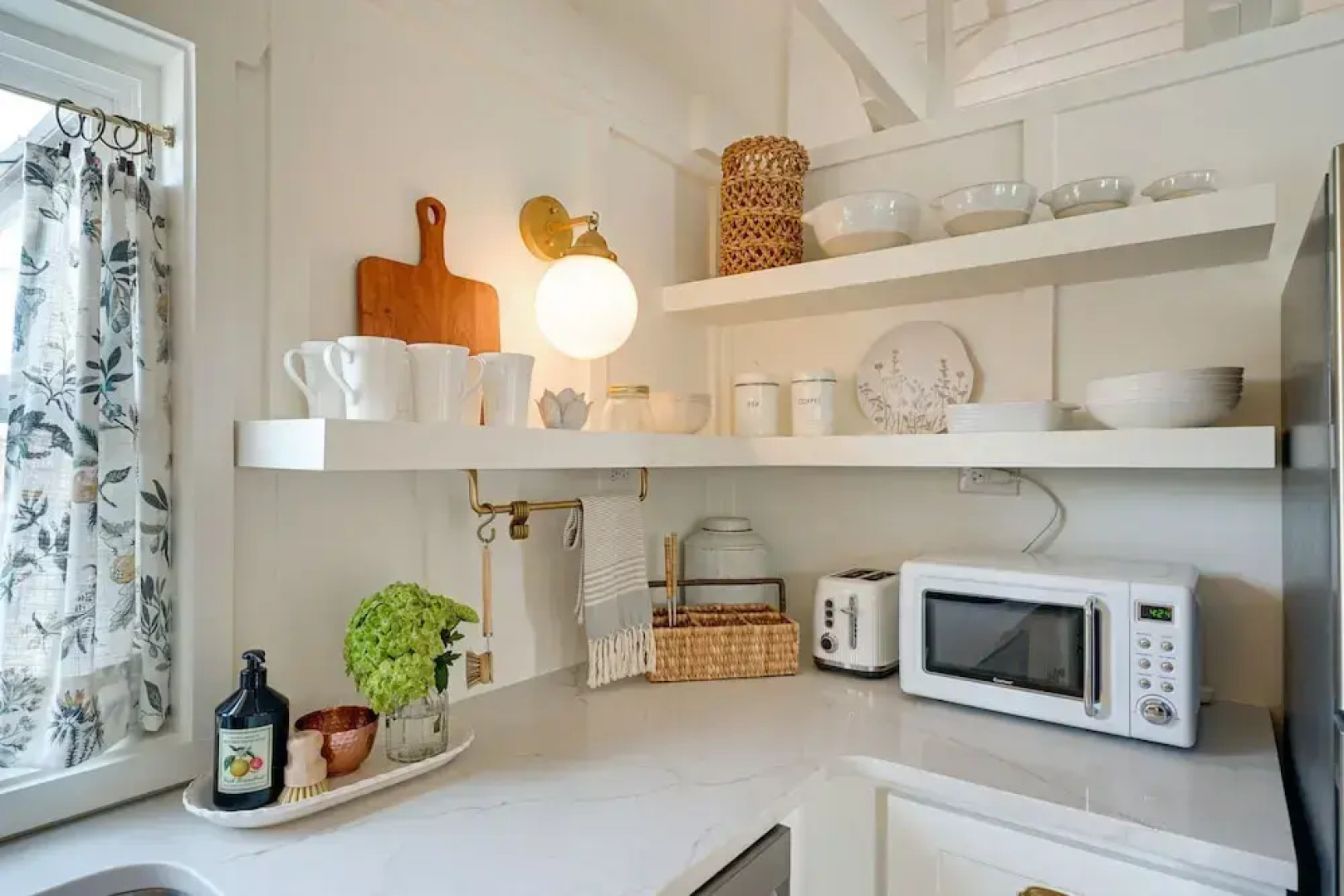 Vintage Surf City Cottage - 132 Steps to Beach!