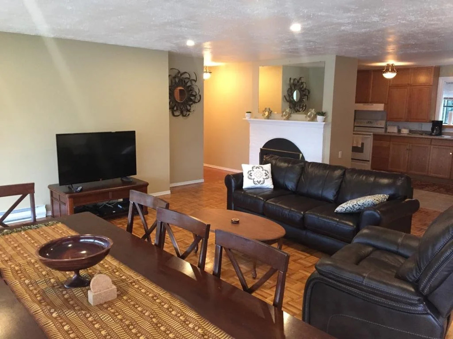 Leigh Lani Guest House