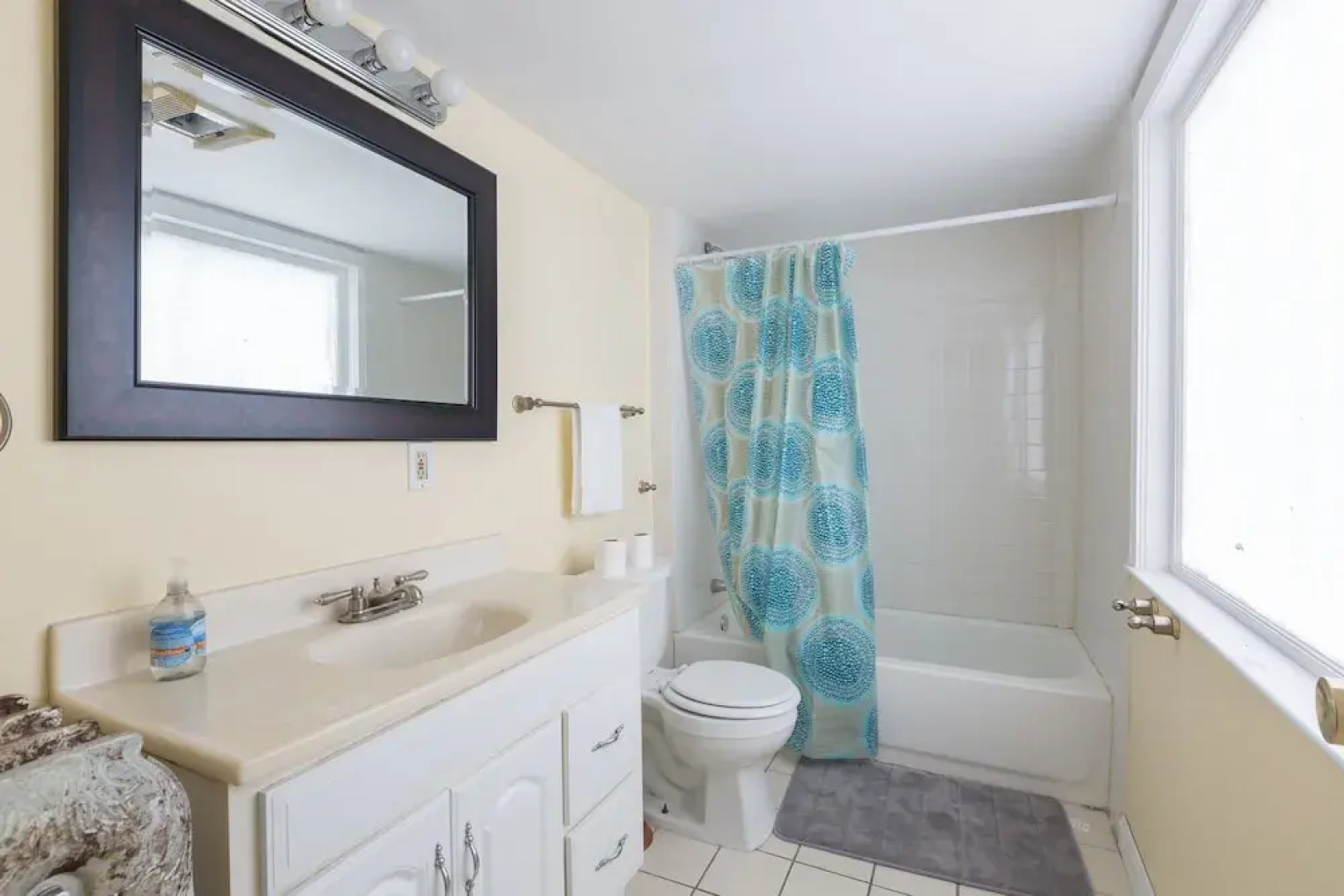 Airy Apartments by Starlight Suites