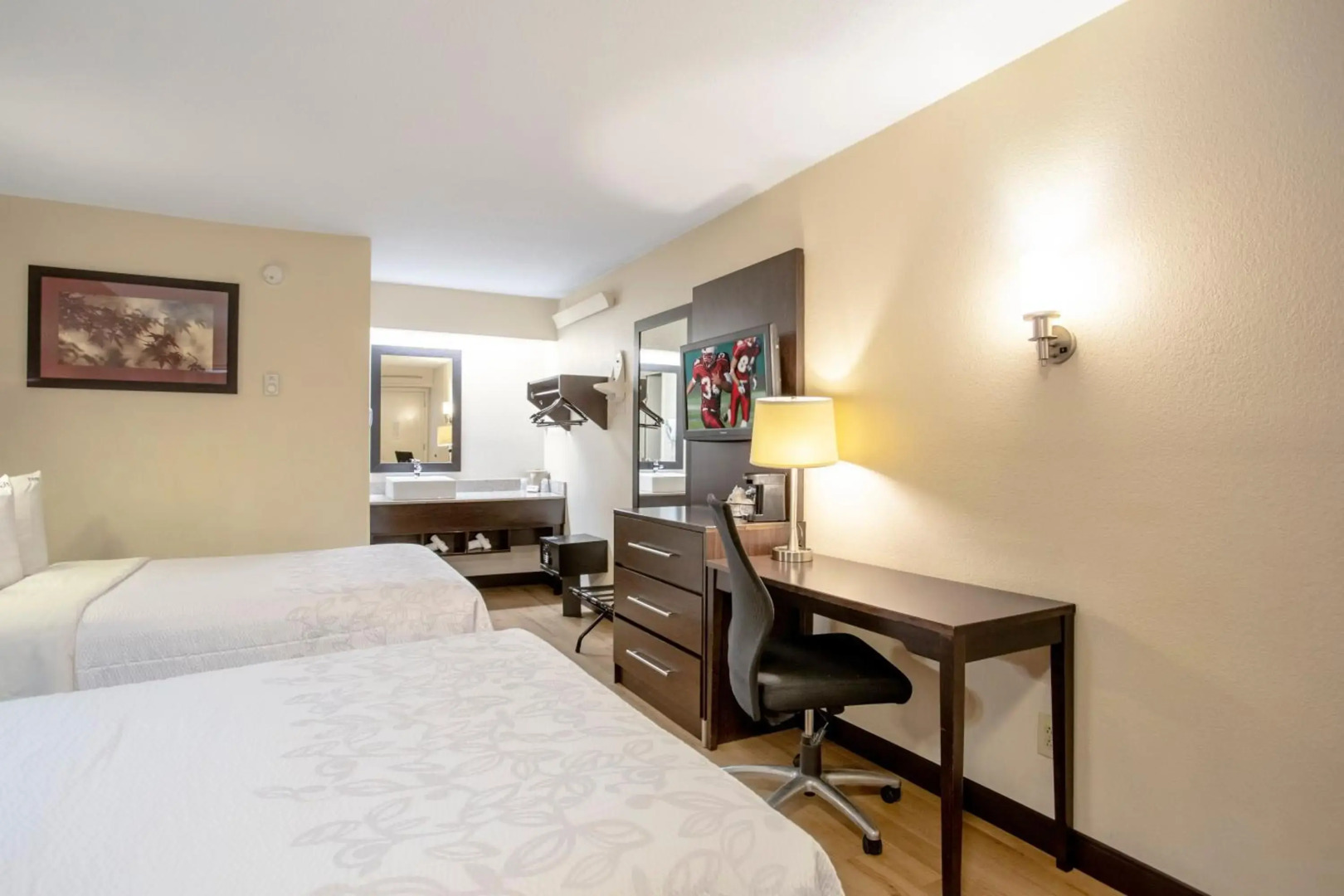 Red Roof Inn PLUS+ Baltimore-Washington DC/ BWI South