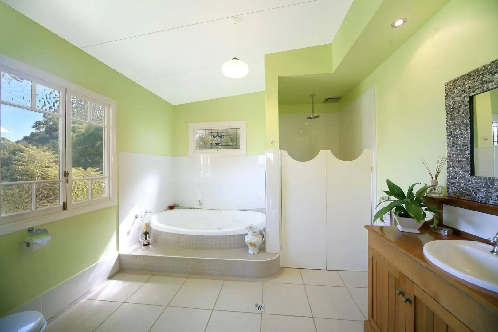 Отель Noosa Pomona Retreat