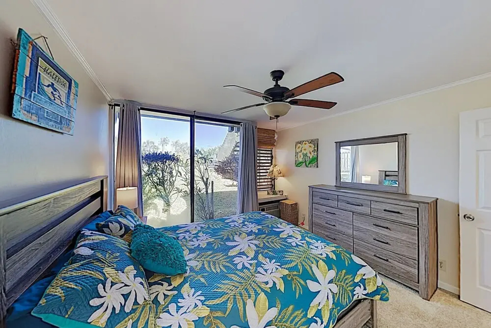 New Listing! Stylish - Pools, Tennis & Beach 1 Bedroom Condo