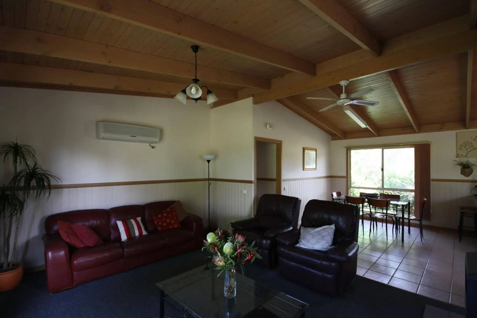 Halls Haven Holiday Units