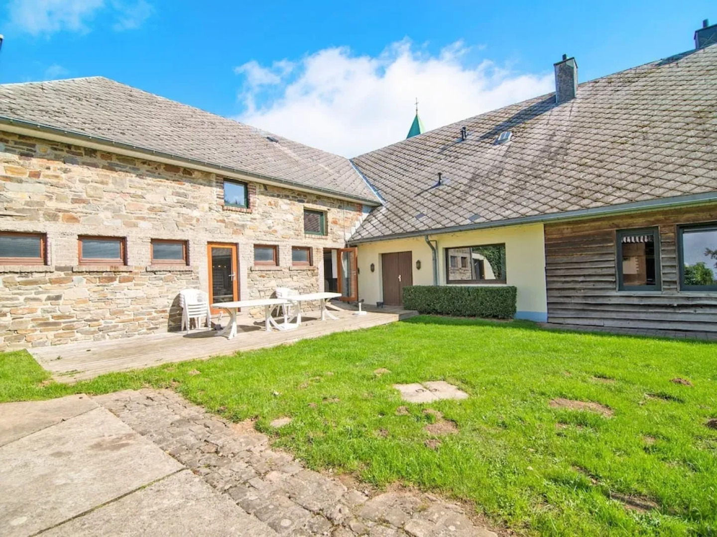 Cozy Holiday Home in Sourbrodt With Private Pool and Sauna