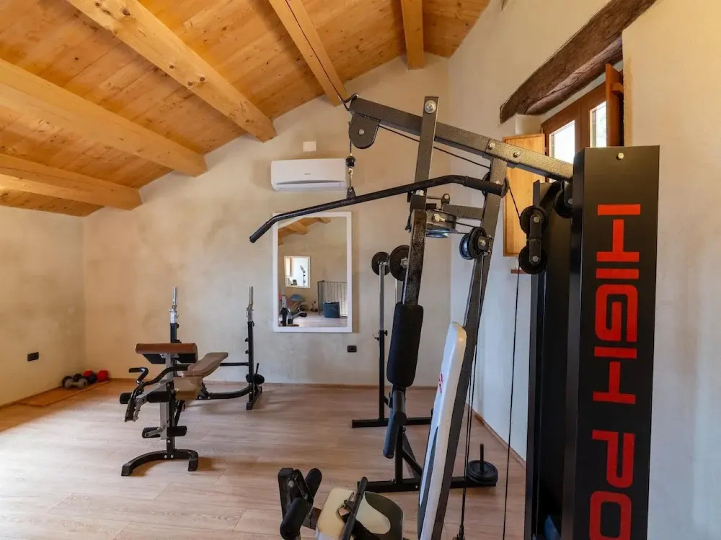 Lovely Garden House by the Sea