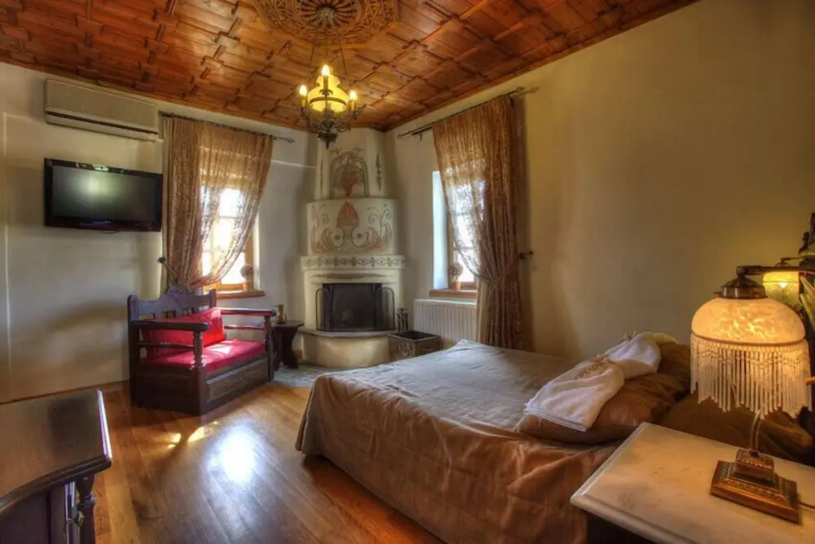 Naoumidis Guest House