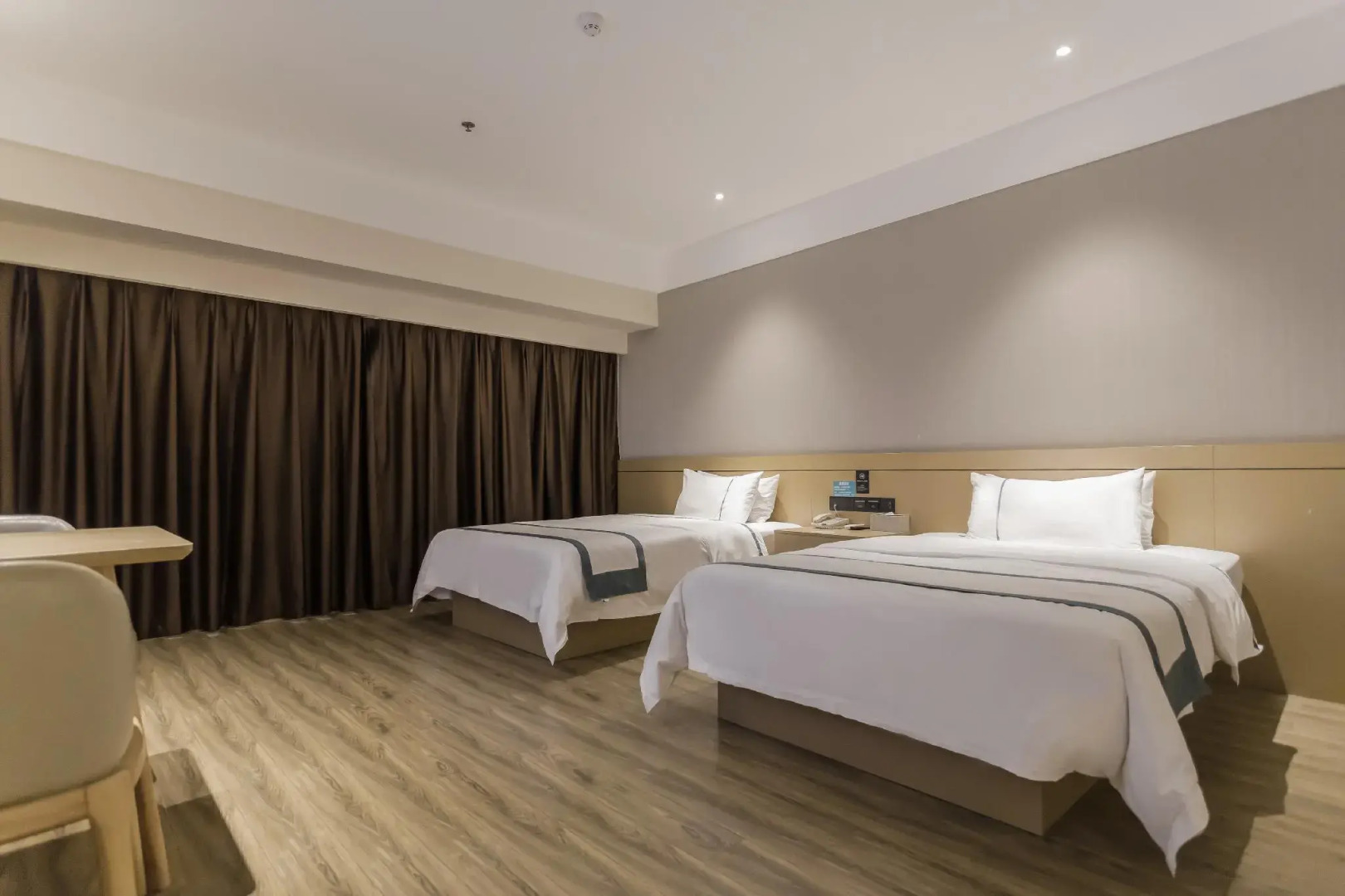 City Comfort Inn (Sihui Dawang Wantu Plaza)