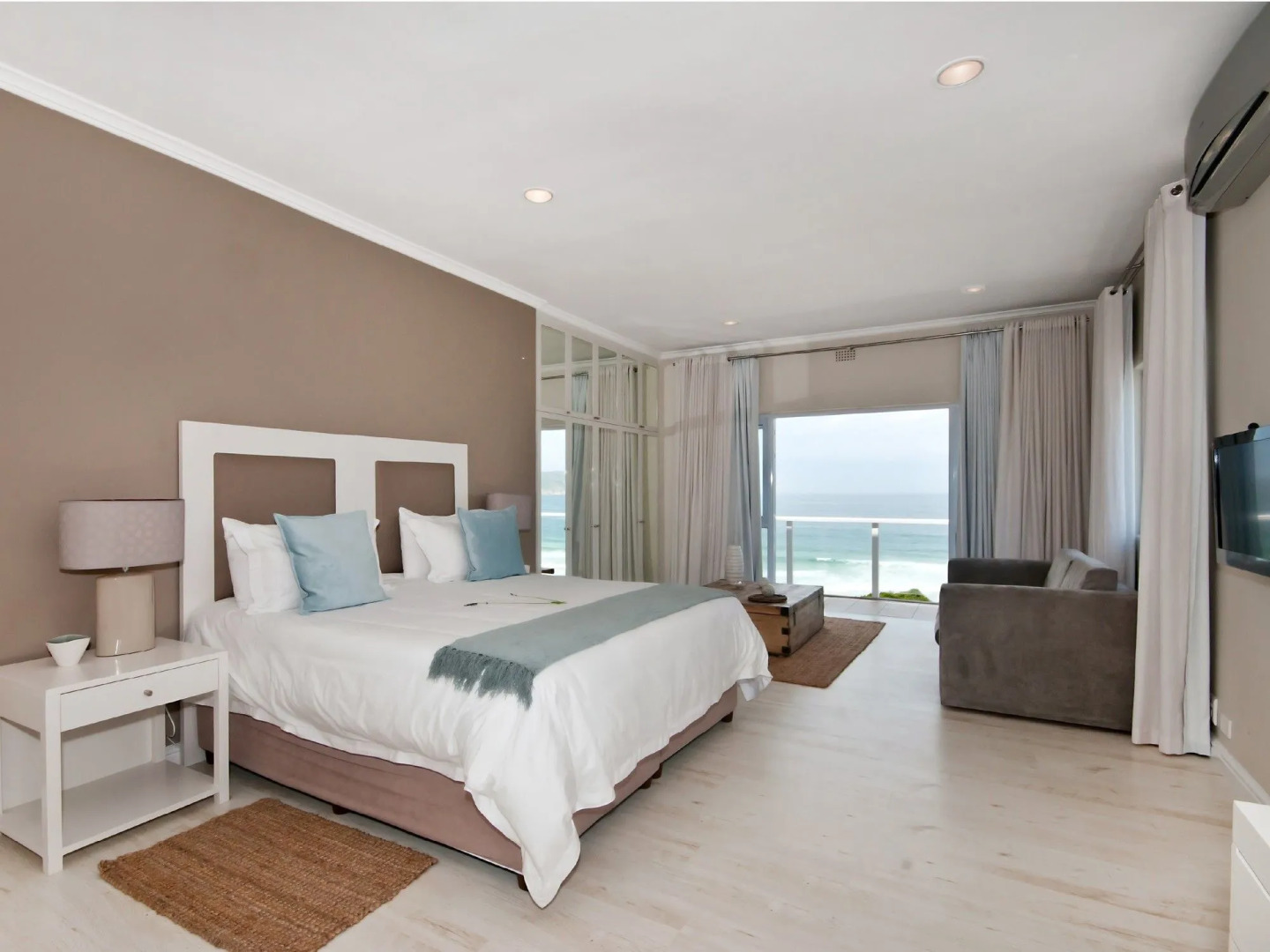 Robberg Beach Lodge - Lion Roars Hotels & Lodges