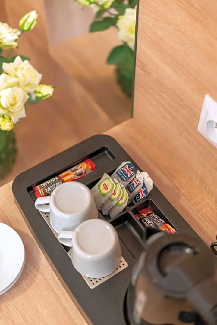 Happy Hostel & Apartments