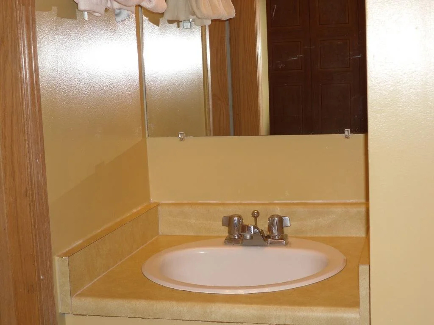 Hotel Bethel - Fort MacLeod, AB