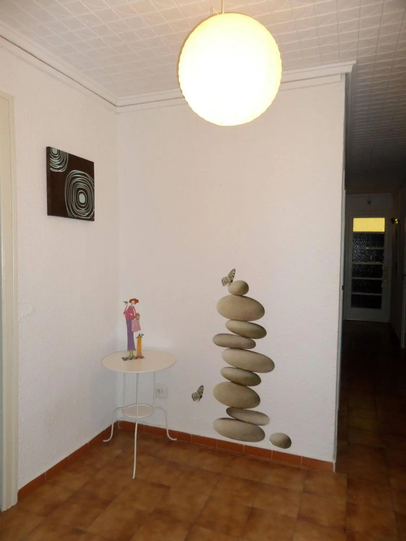 Russafa Youth Hostel