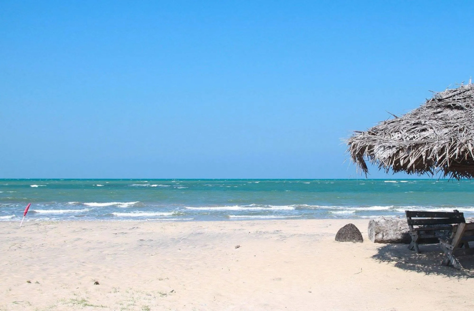 Giman Free Beach Resort