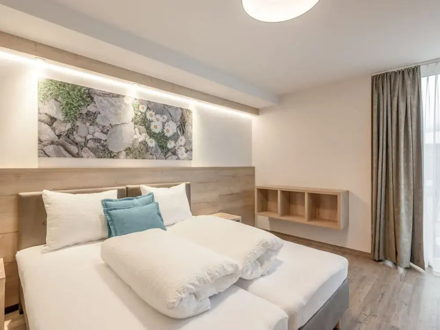 Regina’s Alp Deluxe