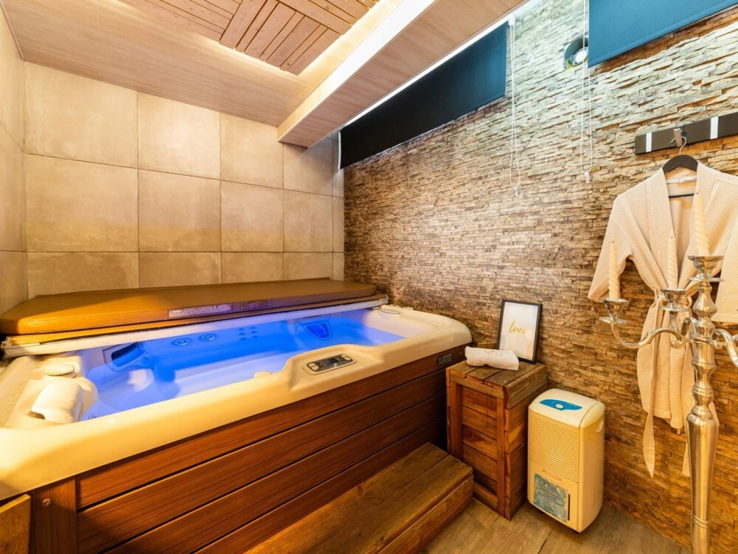 Premium Apartment With Bubble Bath